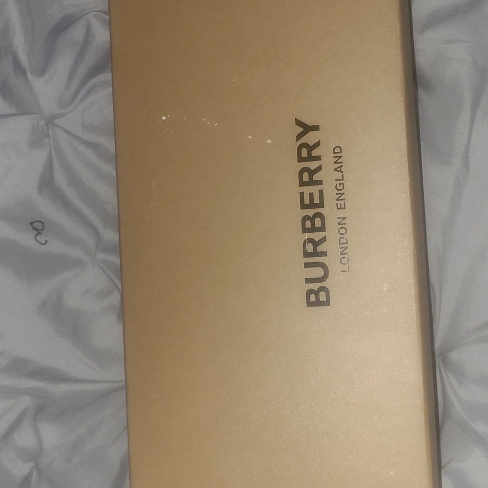 Pink Burberry slides size 9